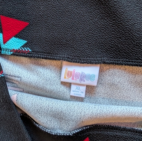 LuLaRoe Geometric and Striped Pencil Skirt Lot - Picture 3 of 4